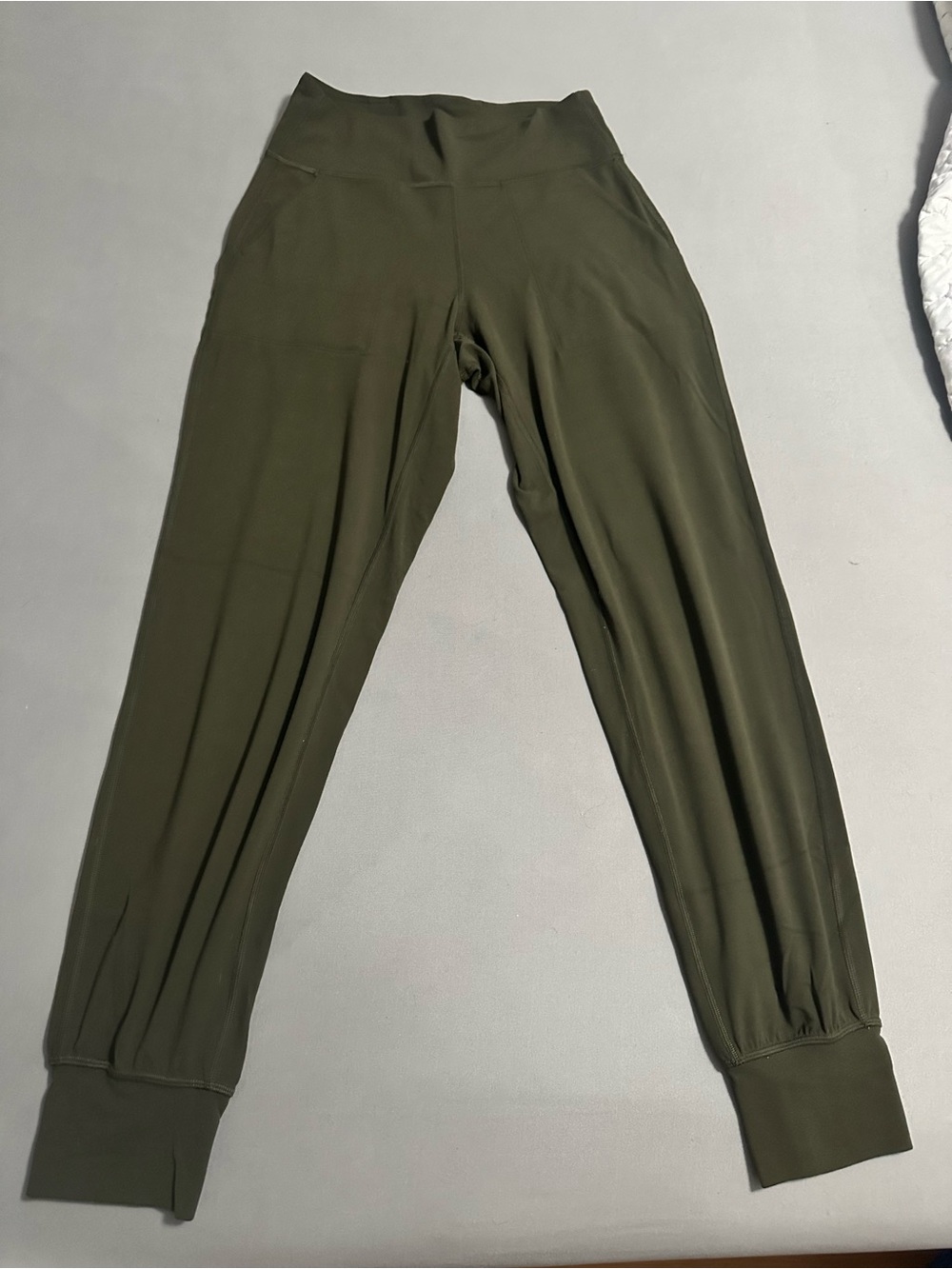 Lululemon Dark Olive Green High Rise Jogger Pants Size 6